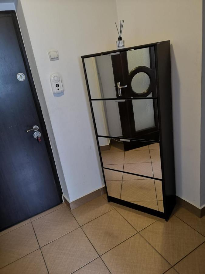 Deea Apartament Apartment Craiova Exterior photo